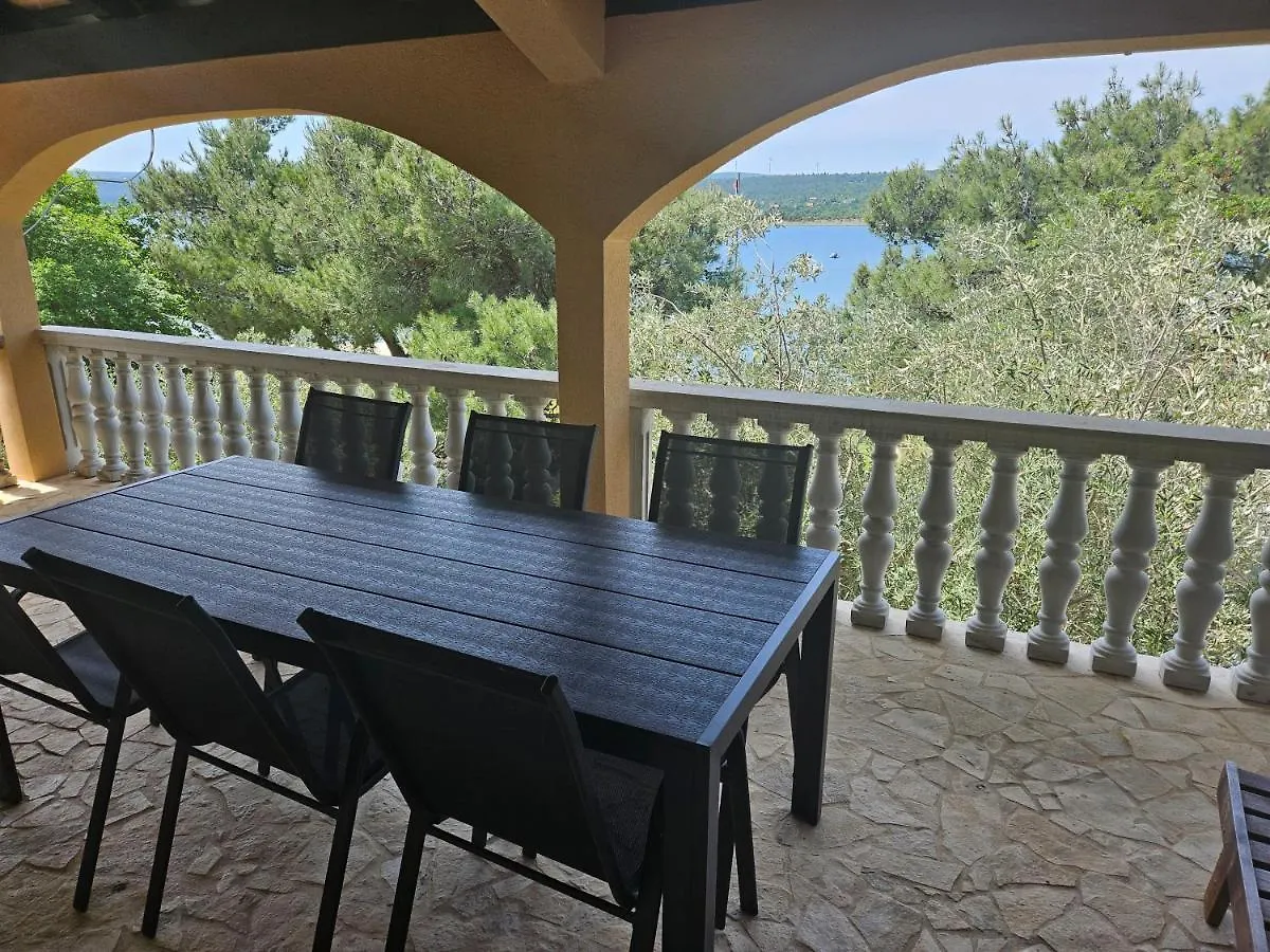Apartment Villa Punta Blava: Beachfront Family Retreat with Sea Views Obrovac Croatia
